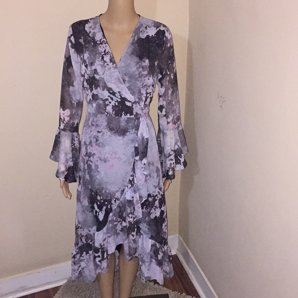 🔥🔥MAXI WRAP DRESS 🔥🔥